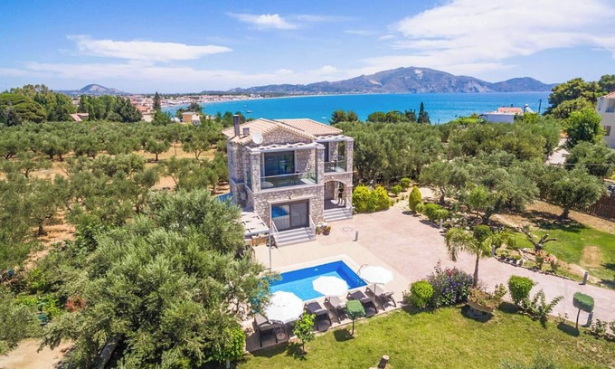 Agios Sostis Villa | Villa Azure Palatial