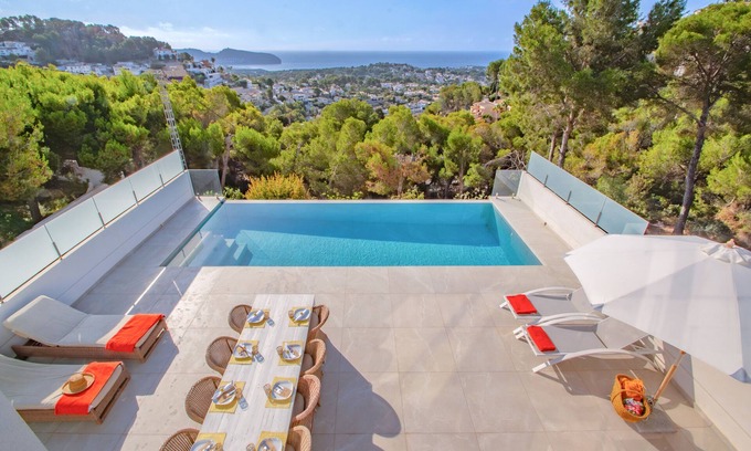 Benissa Coast Villa | Villa 'Bel Horizonte' with Sea View, Wi-Fi and Air Conditioning
