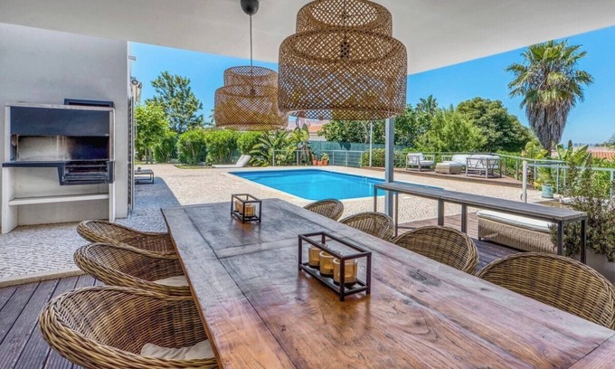 Areias Dos Moinhos Villa | Villa Bela Vista - with private pool in Carvoeiro!