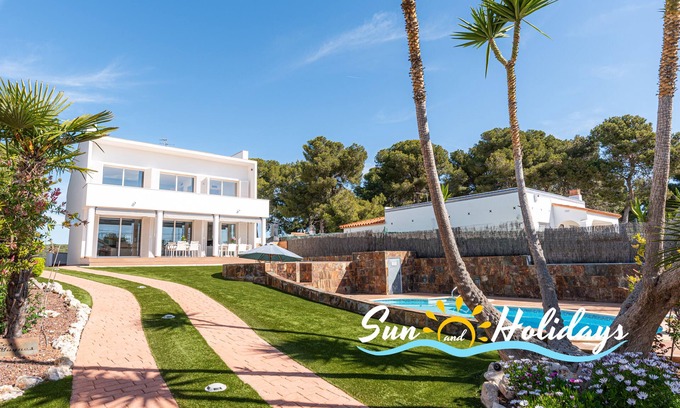 Creixell Villa | Villa Bianka R211 with Private Pool, tenis court and Sea Viewsn