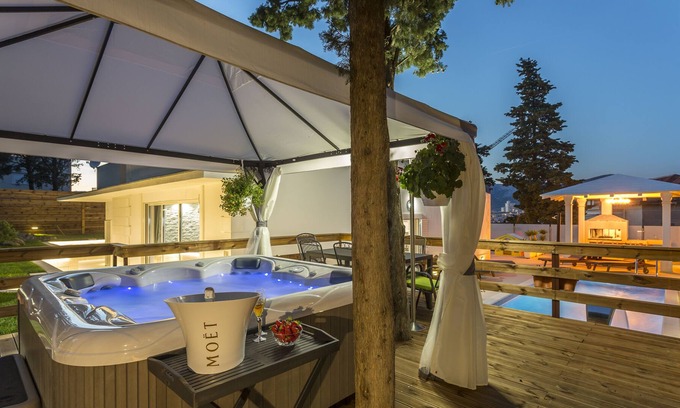 Split Villa | Villa Bila Vila - Where Life Meets Luxury & Nature