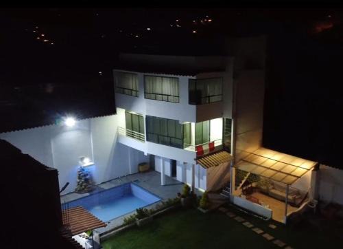 Andahuaylas Villa | Villa blanca