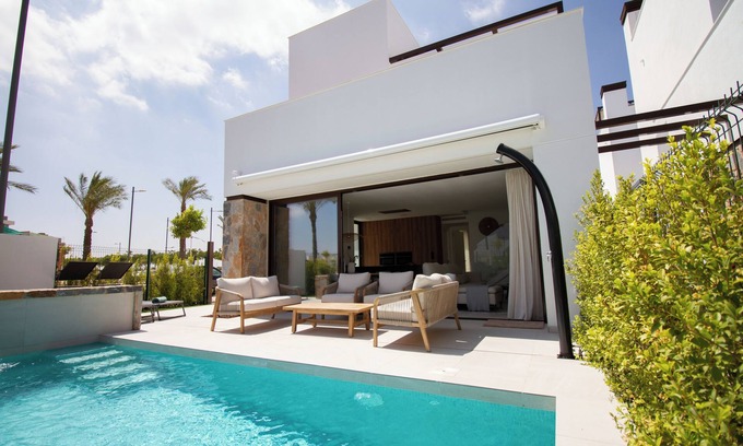 Torre-Pacheco Villa | Villa Boja with private pool-Santa Rosalía Lake Life Resort