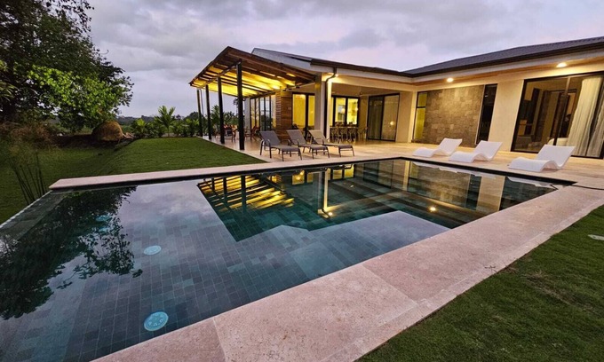 Penas Blancas Villa | Villa Bosque