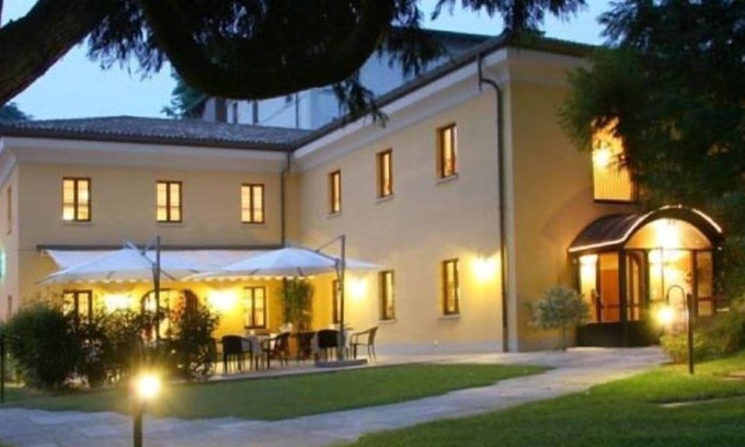 Carnago House | Villa Bregana