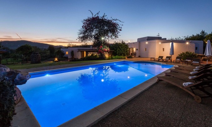 Santa Eulalia del Rio Villa | VILLA CANSERES