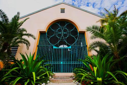 The Bight Villa | Villa Camilla Eco-Resort Main House on Grace Bay Beach