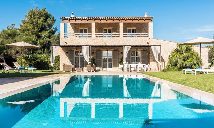 Capdepera Villa | Villa "Can Bossa" with Mountain View, Wi-Fi, Pool, Garden & Terrace