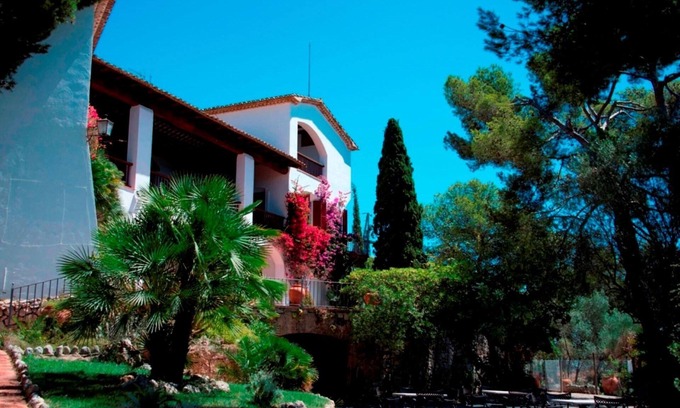 Vallpineda House | Villa Caprici Sitges: The Authentic Catalan Villa