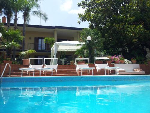 Trecastagni Bed & Breakfast | Villa Carmen on Etna