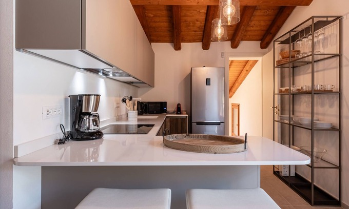 San Giovanni alla Vena Villa | Villa 'Casale Pisano' with Mountain View, Wi-Fi and Air Conditioning