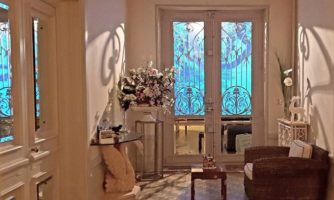 Vancia - Crepieux House | VILLA CASTEL Maison d'hôtes & Jardin de Cuisine Vivante