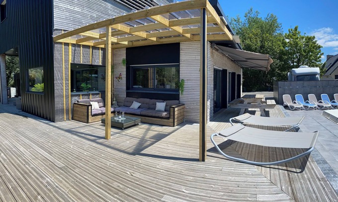 Kerlouet Villa | Villa Chantalain, Haut Standing ,3 mn de la mer ,spa, Petits Oiseaux et Nature