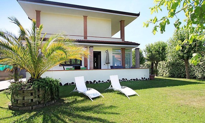 Forte dei Marmi House | Villa Chiara by Interhome