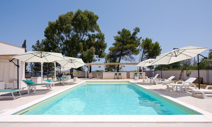 Giorgilorio Villa | Villa 'Chiara' with Sea View from the Terrace, Wi-Fi and Air Conditioning