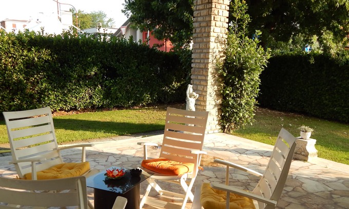 Villaggio degli Sposi House | Villa Clotilde, garden with patio