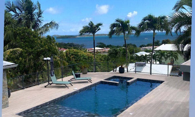 Le Francois Villa | Villa Cloya, Sea View