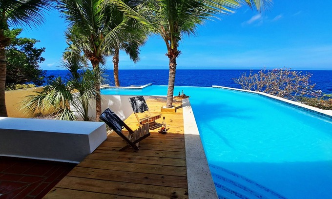 St. Marie Villa | Villa Coconut Beach - Coral Estate Resort
