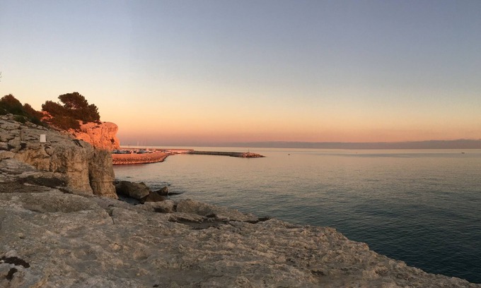 Torredembarra House | Villa completely renovated in peace, 100 m from the sea and close to the beaches