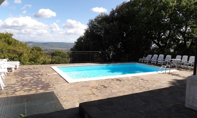 Chiusdino Villa | villa con vista panoramica