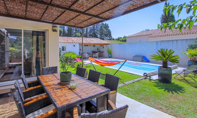Mormoiron House | Villa contemporaine Provençale