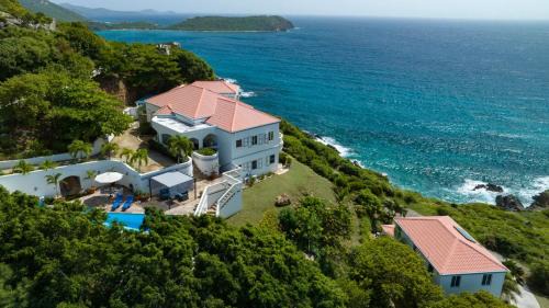 Hart Bay Villa | Villa Copa
