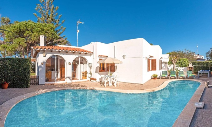 Cala'n Bosch Villa | Villa Crisanna by Villa Plus