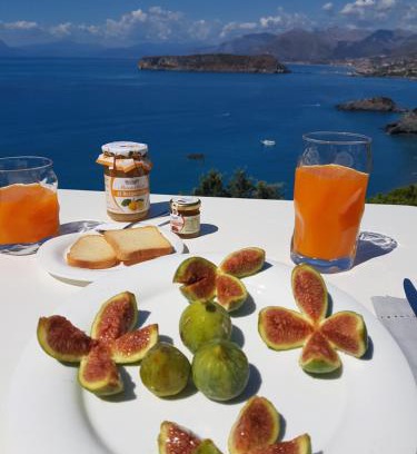 San Nicola Arcella Bed & Breakfast | Villa Crawford