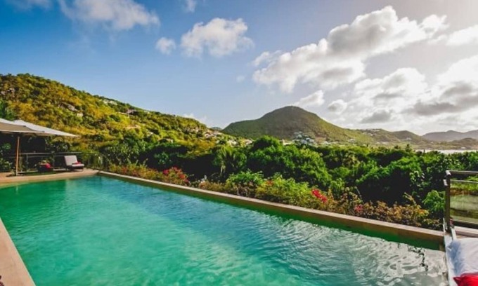 Anse de Lorient House | Villa CUMULUS - Pool, Gym and Dazzling Views!