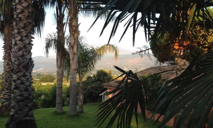 Fiumefreddo di Sicilia House | Villa del Nespolo - L