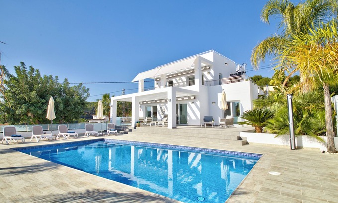 Moraira Town Centre Villa | Villa Dakar - 5 star luxury for 8 guests