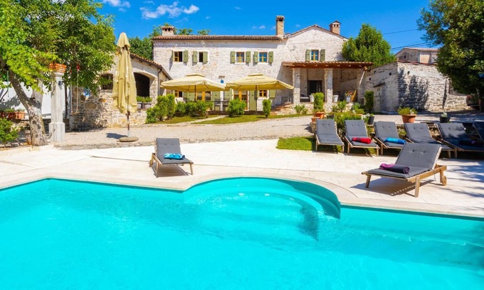 Domijanici Villa | Villa Damiana - Four Bedroom Villa, Sleeps 8