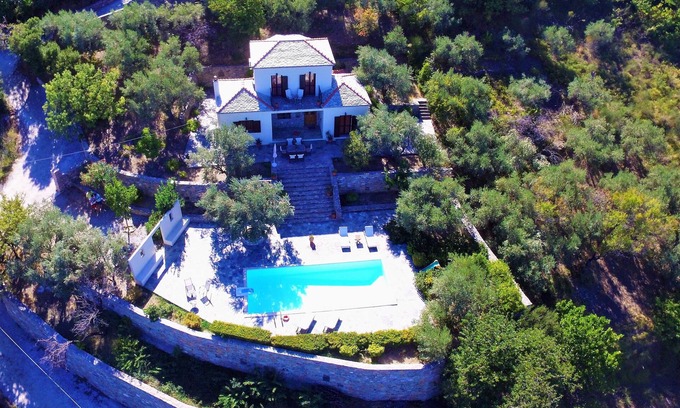 Skopelos Villa | Villa Danai-The perfect place for your summer holidays.!