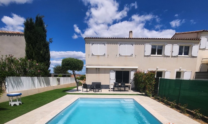 Vendres House | Villa Dans un Quartier Calme Proche des Plages