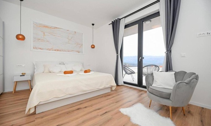 Podgradina Villa | Villa Dasy with heated pool