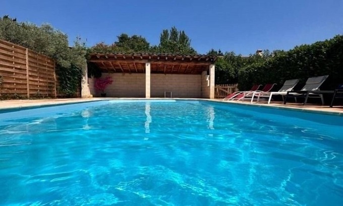 Eygalieres House | Villa DE LA Roque, au Coeur du Massif des Alpilles Avec Piscine Privée !