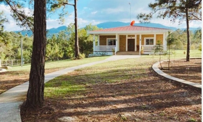 Siguatepeque House | Villa de la Rosa Estancia R&R 3 bedroom home in the Pines of Siguatepeque