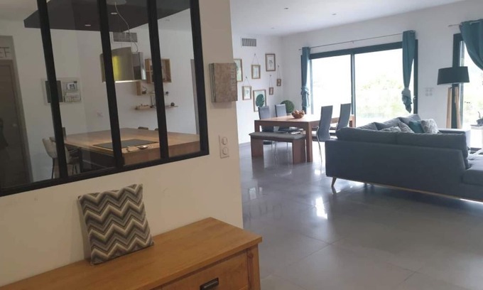 Peypin Villa | Villa de Luxe Avec Piscine Exceptionnelle