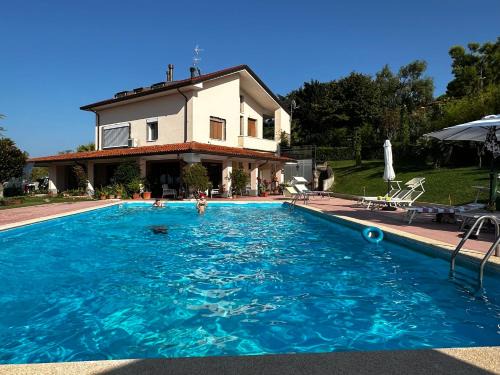 Dogana Bed & Breakfast | Villa Dell' Artista - Villa Anna