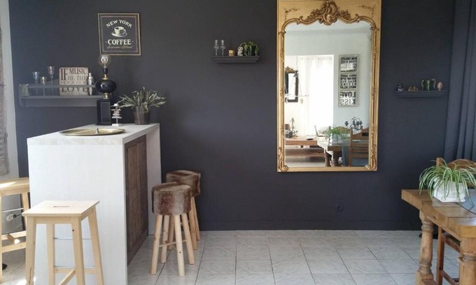 (le) Mesnil Hue House | villa des delles