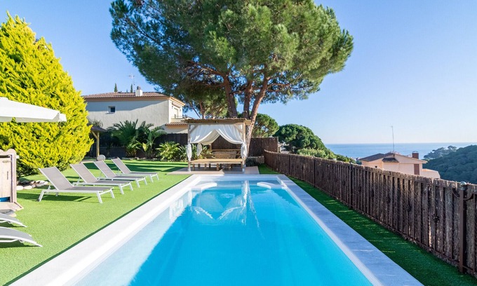 Calella Villa | Villa Destiny