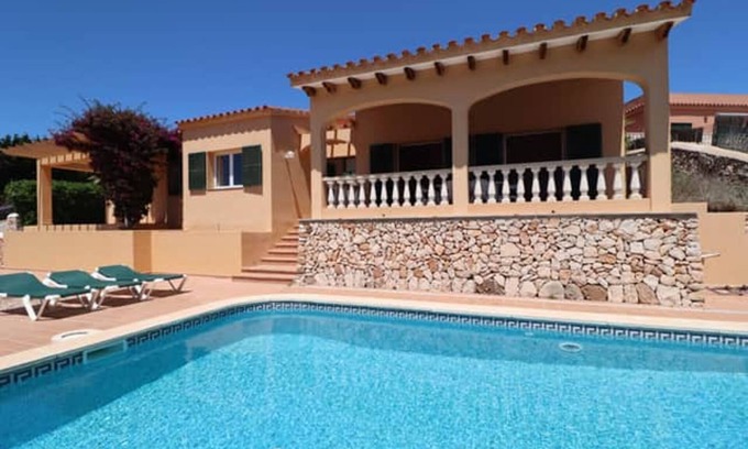 Cala en Porter Villa | Villa 'Diana' with Private Pool, Wi-Fi and Air Conditioning