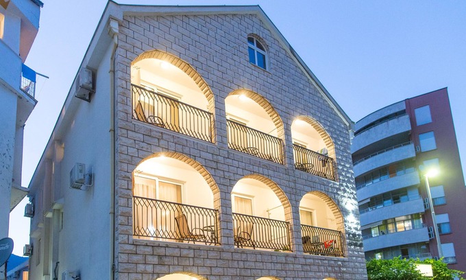 Velji Vinogradi House | Villa DiEden