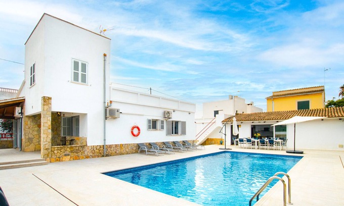 Sa Rapita Villa | Villa Dolphin with private pool 300 meters from the sea