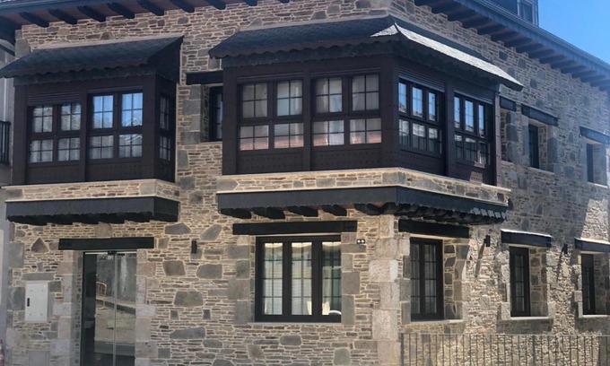 Puebla de Sanabria Hotel | VILLA DOS INFANTAS