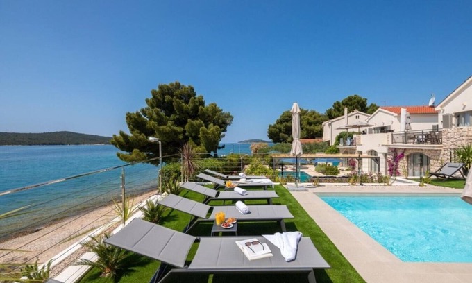 Zaboric Villa | Villa Dragica - Private villa with pool, Sibenik