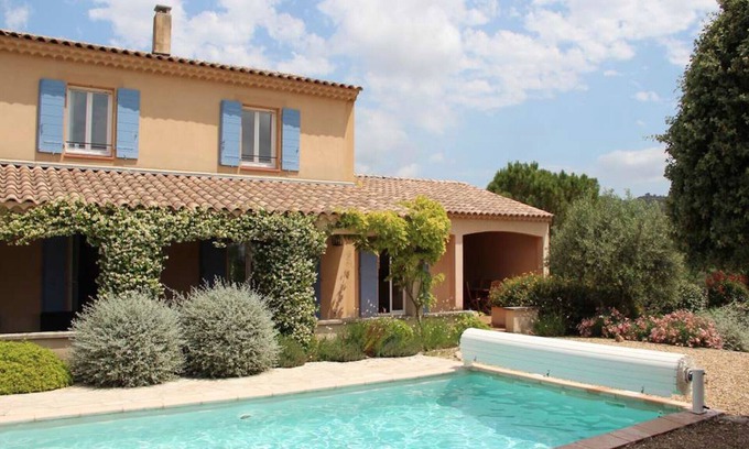 Saumane-de-Vaucluse Villa | Villa du Moulin with private swimming pool