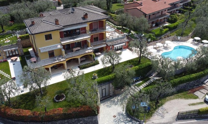 Assenza Apartment | Villa Due Leoni - Residence