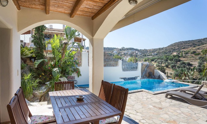 Pitsidia Villa | Villa Efrossini,pool,quite village,great sea view and nature!Internet100 Mbit/s