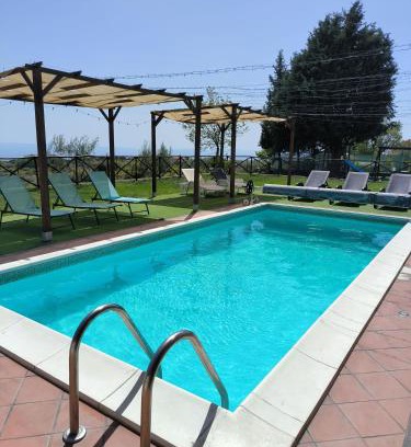 Belpasso House | Villa Egle Belpasso, villa vacanza con piscina